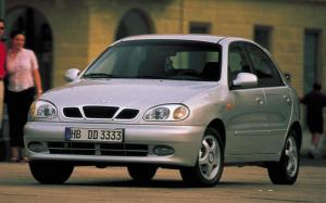 Daewoo Lanos 5-Door 2000 года